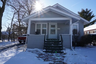 2013 Lloyd Ave, Waukegan, IL 60085 - photo 2
