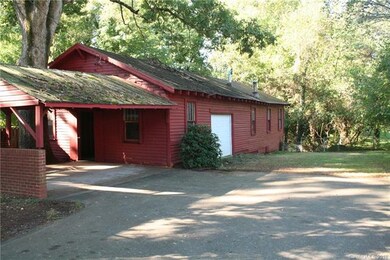 121 E End Ave, Statesville, NC 28677 - photo 2