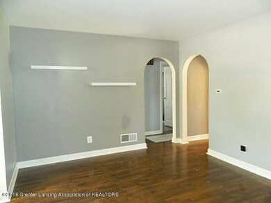1204 Lenore Ave, Lansing, MI 48910 - photo 3