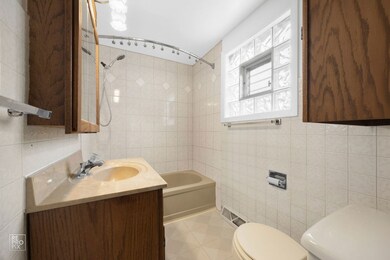 207 N Glade Ave, Elmhurst, IL 60126 - photo 6