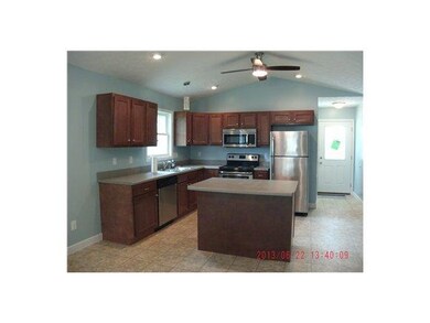 609 Brewer St, Whiteland, IN 46184 - photo 3