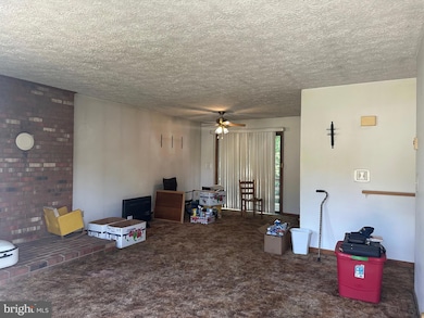 11087 Crest Ln, Bealeton, VA 22712 - photo 6