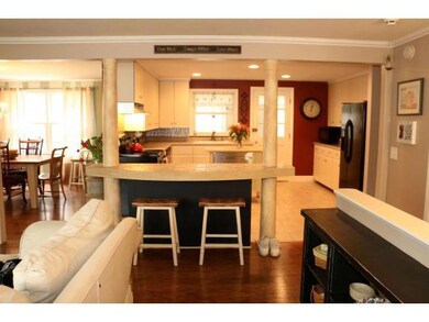 Spacious to entertain