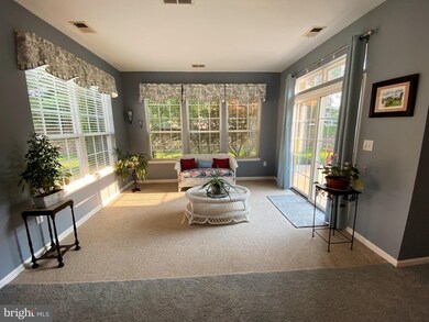 35 Barbary Ln, Columbus, NJ 08022 - photo 5