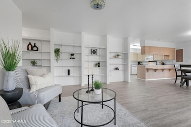 Hyde_251103_GoreRd_Selah_17