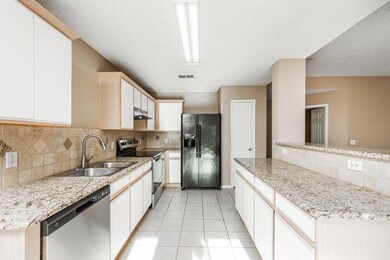 unlisted-address, Denton, TX 76210 - photo 6