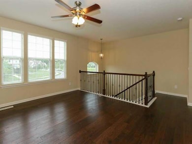 12732 Tamworth Dr, Fishers, IN 46037 - photo 3