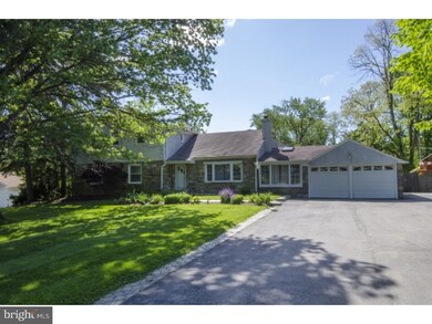 609 Marshall Dr, Broomall, PA 19008 - photo 2