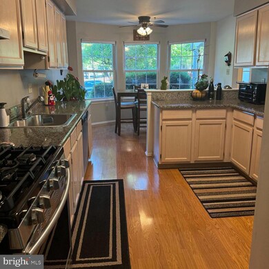 85 Beacon Place, Trenton, NJ 08691 - photo 5