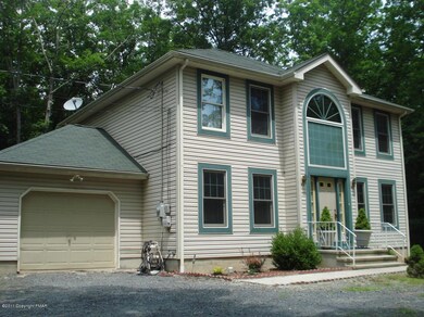 194 Reston, East Stroudsburg, PA 18302 - photo 2