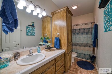 1402 La Ciniega Dr, Weslaco, TX 78596 - photo 6