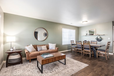 6733 W Mary Leizan Ln, Herriman, UT 84096 - photo 3