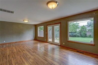 4209 NW 58th St, Oklahoma City, OK 73112 - photo 3