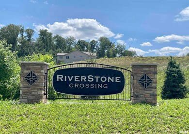 913 Riverstone Rd, Clinton, IA 52732 - photo 4