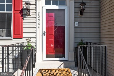 20964 Martingale Square, Sterling, VA 20165 - photo 2