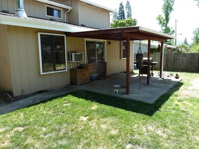 unlisted-address, Grants Pass, OR 97526 - photo 6