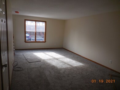 1051 Elm St unit 24, West Springfield, MA 01089 - photo 5