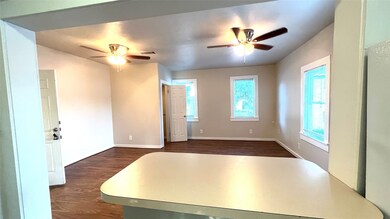 613 1/2 Oxford St unit 1, Houston, TX 77007 - photo 3