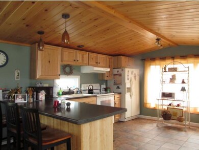 5 Pine St, Colebrook, NH 03576 - photo 6