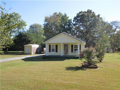 1104 Oak Dr, Manchester, TN 37355 - photo 2