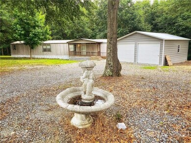 1189 Lotties Ln, Lincolnton, NC 28092 - photo 2