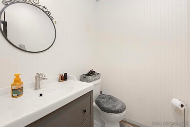 1737 Regency Way unit B, Chula Vista, CA 91911 - photo 7