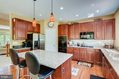 2725 Thornbrook Ct, Odenton, MD 21113 - photo 4