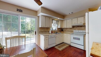 415 Larchwood Ave, Feasterville Trevose, PA 19053 - photo 7