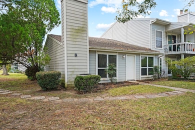 8 Hideaway Dr, Friendswood, TX 77546 - photo 2