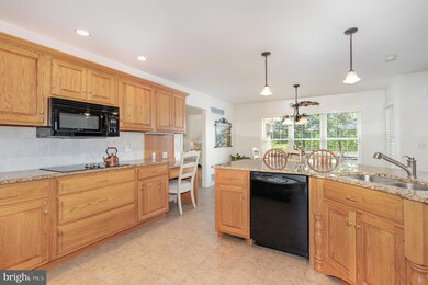 30 Summit Dr, Palmyra, PA 17078 - photo 5