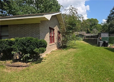 213 N Matthews St, Bunkie, LA 71322 - photo 4