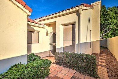 2176 E Loma Vista Dr-6