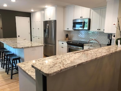 4967 Kensington Gate, Excelsior, MN 55331 - photo 7