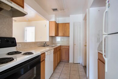 1213 Lovett St unit 1201, Tomball, TX 77375 - photo 7