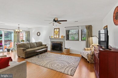 7523 Weather Worn Way unit E, Columbia, MD 21046 - photo 5