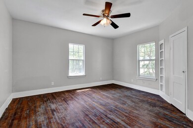 925 W Nelson St, Denison, TX 75020 - photo 6