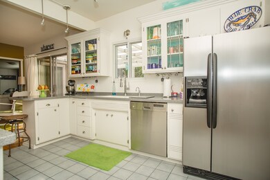 2515 S 219th St, Des Moines, WA 98198 - photo 3