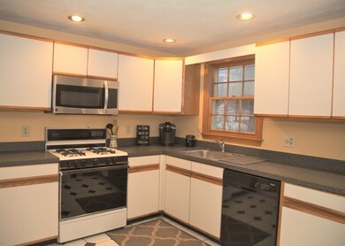 7 Buckingham Rd, Wilmington, MA 01887 - photo 6