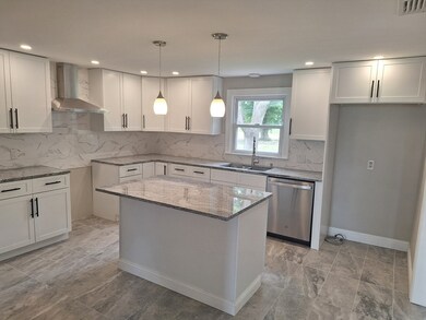 41 Stevens St, Ludlow, MA 01056 - photo 4