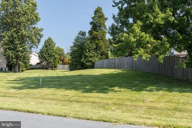 9209 Winterset Dr, Rockville, MD 20854 - photo 4