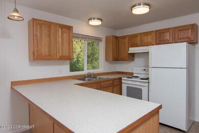 3585 N Tamar Rd unit C3, Wasilla, AK 99654 - photo 3