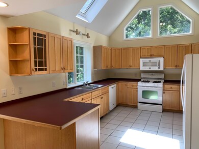 9 Hummock Ln, Yarmouth Port, MA 02675 - photo 3