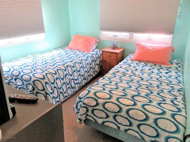 bed2