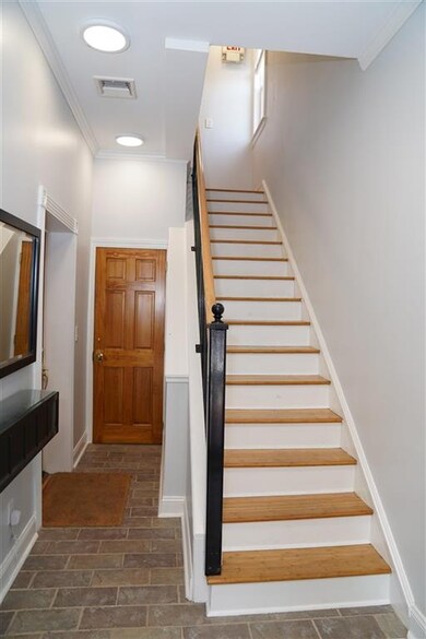 7 Louisa Place, Weehawken, NJ 07086 - photo 2