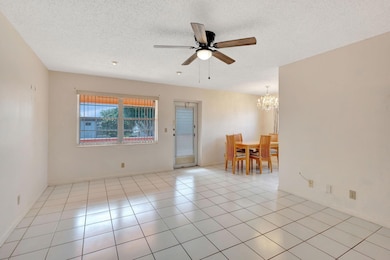 332 Sheffield N, West Palm Beach, FL 33417 - photo 6
