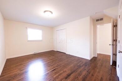 4427 1st Fl Bed