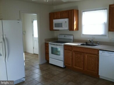 629 Sequoia Dr, Edgewood, MD 21040 - photo 4