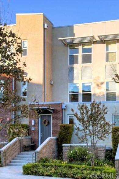 Meticulously Taken Care of and Landscaped Communit
