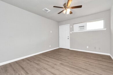 3655 Seabrook St unit 5, Houston, TX 77021 - photo 5