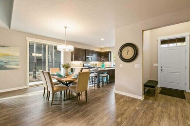 3207 NE Boulder Creek Dr, Bend, OR 97701 - photo 3